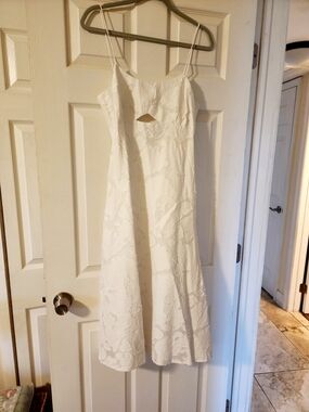 Banana Republic Factory White Lace Midi Dress with Keyhole